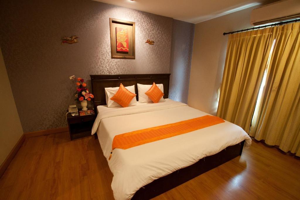Lanna House Hotel Chiang Mai Habitación foto
